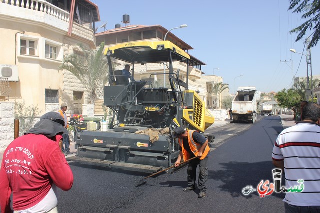 انتهى العيد وبلدية كفر قاسم تستمر بتعبيد الشوارع , المهندس سمير بدير :  سيتم تعبيد الشوارع بالشكل المنهج في مدن متقدمة لكي لا يتشقق  